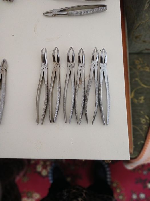 Щипцы для удаления зубов