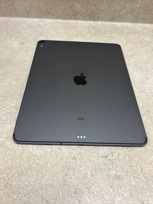 iPad Pro в идеальном состоянии с Apple Pencil