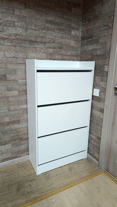 Sifatli oyoq kiyim shkafi -  Yetkazib berish xizmati bor