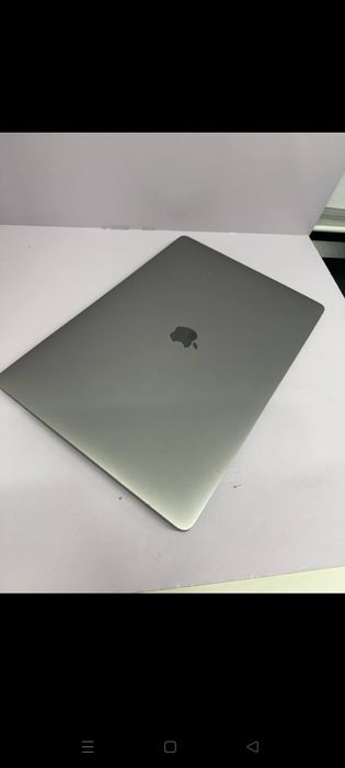 Ноутбук MacBook Pro intel core i7