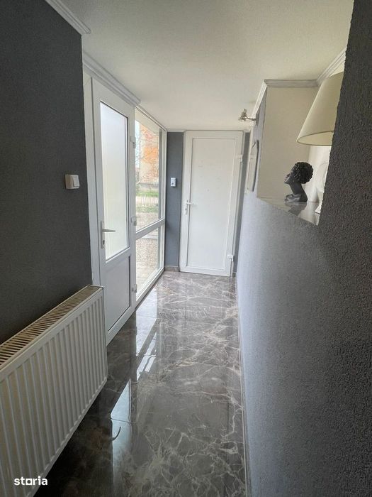 Salon / Frizerie de închiriat – complet utilat, Zona Episcopia Bihor