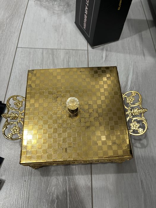 Продам металическую посуду