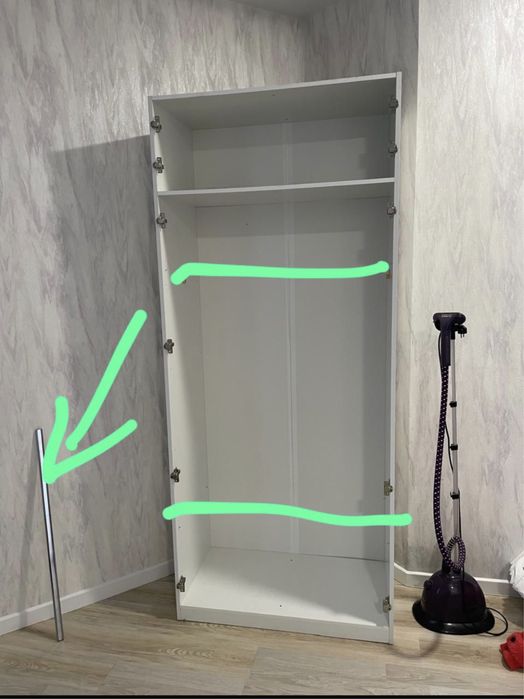 Шкаф вещевой с двумя полками