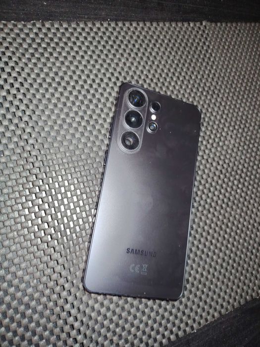 смартфон самсунг S26 ultra