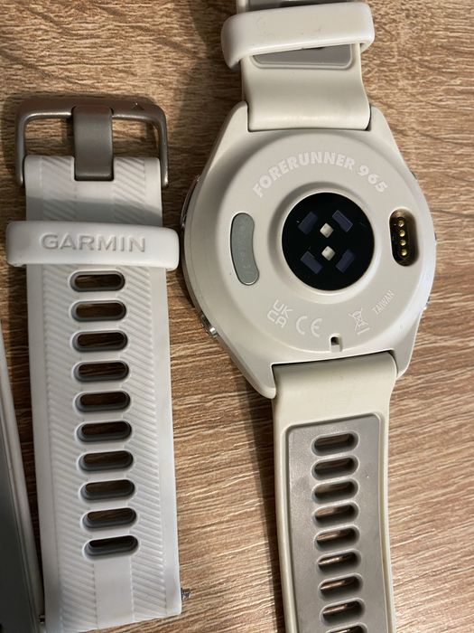Продам Garmin Forerunner 965