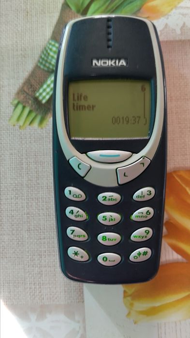 Нокия 3310 добре запазена и в отлично техническо състояние.