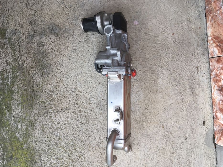 EGRE Golf 6 an 2012 stare f buna rulaj 45.000 km l