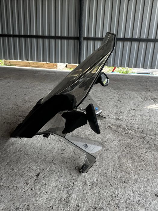 передний обтекатель мотоцикла