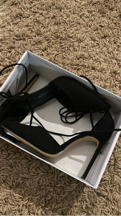 vand pantofi cu toc marimea 38