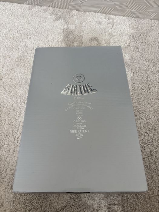 Обувки-Lebron20.Размер-39.