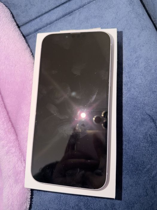 Продается в хорошем состоянии iPhone 14 plus