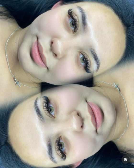 Наращивание ресниц и оформление бровей