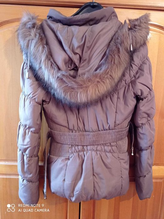 Ново яке от имитация на велур, Зимно яке с качулка, L размер