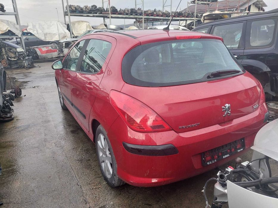 Dezmembram Peugeot 308, an fabricatie 2010, motorizare 1.6 benzina