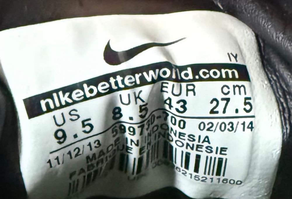 Afidasi de fotbal nike hipervenom si mercurial