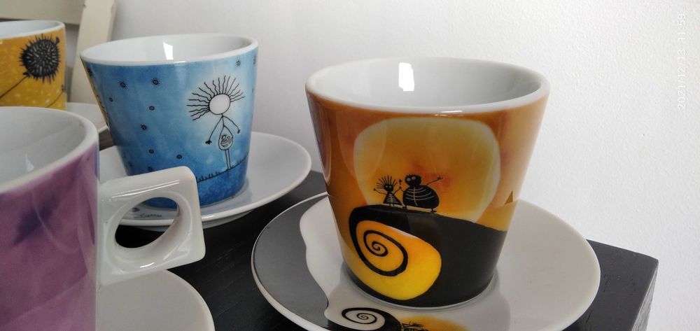 Чашки для кофе.                       .