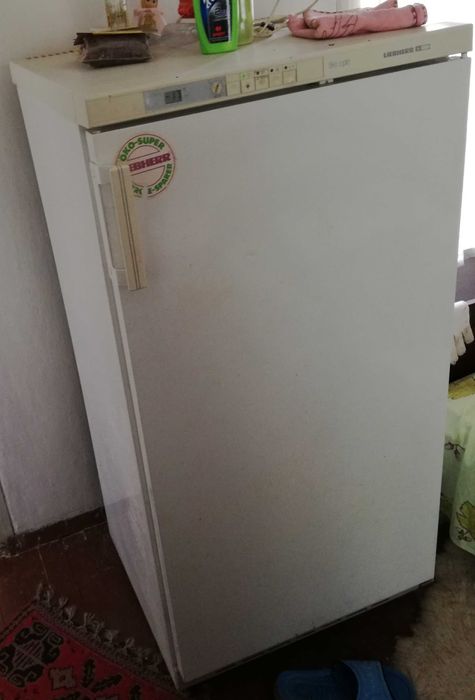 продавам фризер LIEBHERR от 1990 г