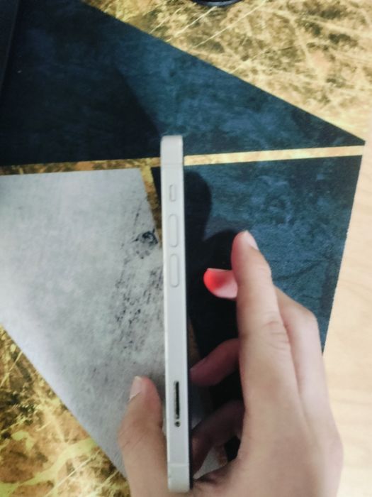iPhone 12 mini srochno