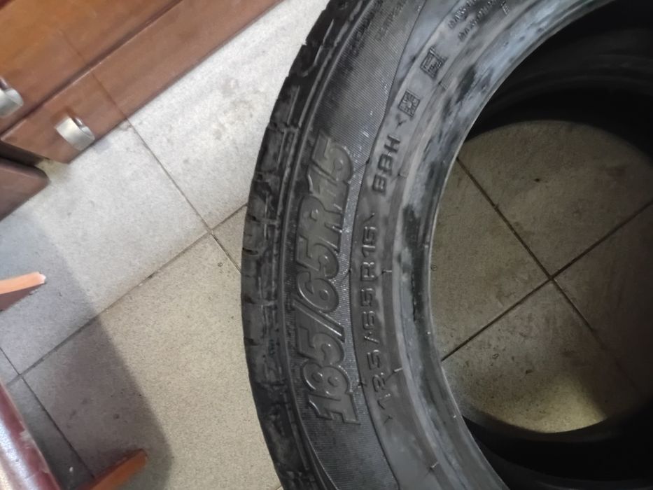 Продам резину состояне новое