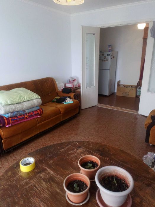 Продается 2-х комнатная квартира.