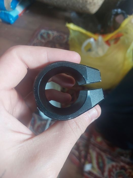 Запчасти для самоката трюкового "зажим "