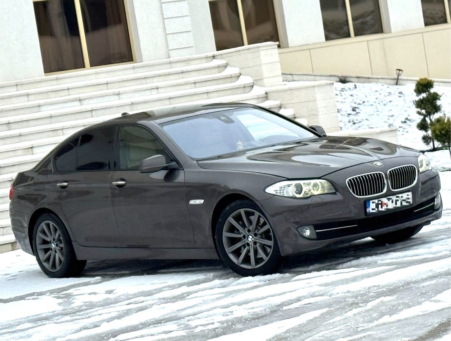 BMW Seria 5 // F10 // X-drive // 3 butoane///Distributie Efectuata