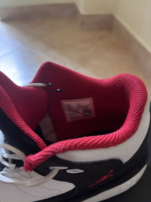 Маратонки NIKE AIR Jordan