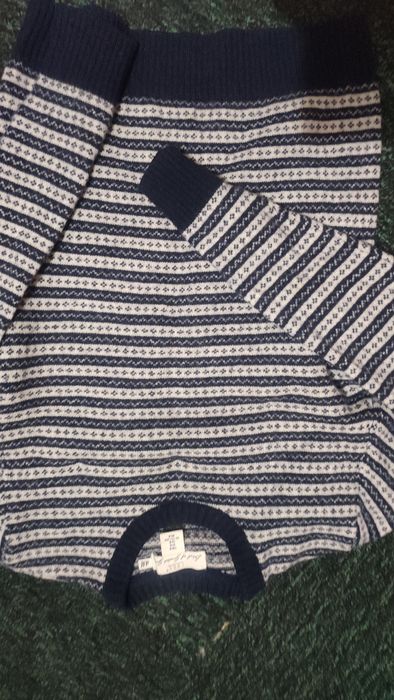 Шерстяной свитер