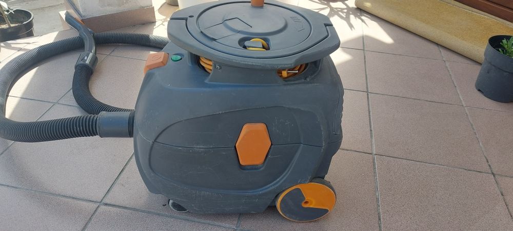 Aspirator  profesional taski aero  15 +
