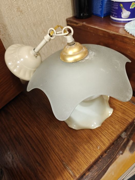 Люстры разные, бу