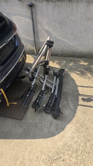 Închiriez suport biciclete prindere carlig