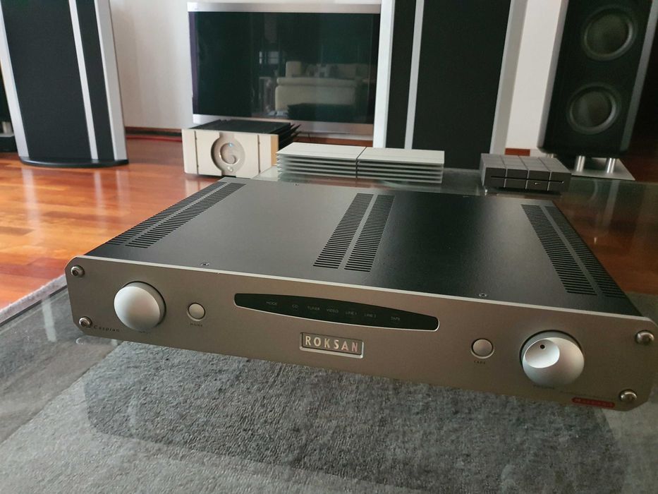 ROKSAN Caspian M series 1 dual mono preamplificator