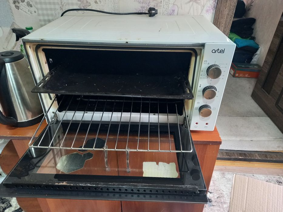 Духовка ARTEL продаётся, сотилади.