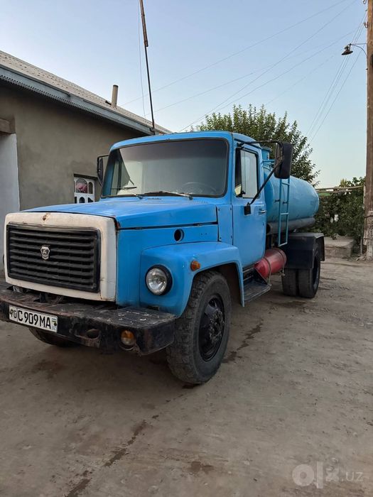 Gaz 3307 sotiladi