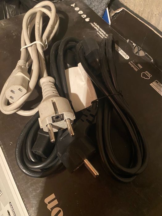 Кабели DVI, Console, захр. за компютър