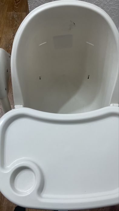 Продам стульчик для кормления