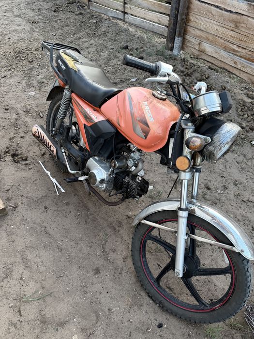 Продам мотоцикл 110 куб
