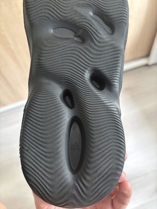 Adidas Yeezy Foam Runner