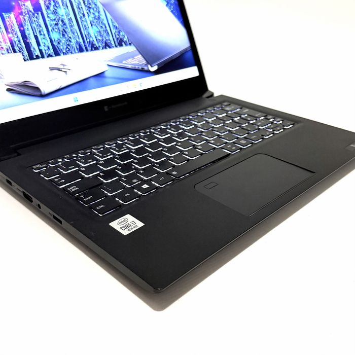 Toshiba Tecra A30/i7-10510U/8GB DDR4/FULL HD