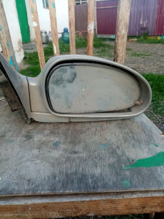 Продам зеркало на Sonata