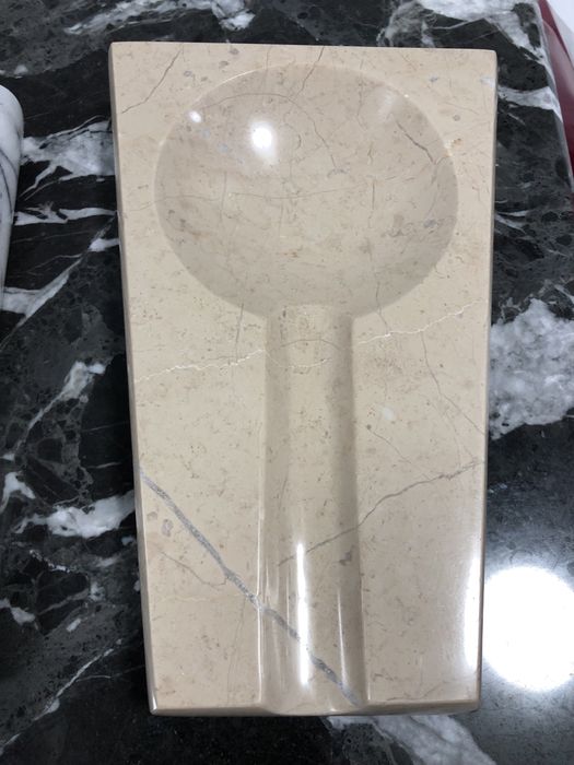 Пепелници за пури от мрамор и гранит различни видове и размери