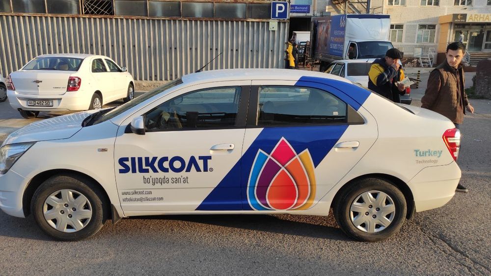 Печать на авто и мото наклейках | Индивидуальный дизайн