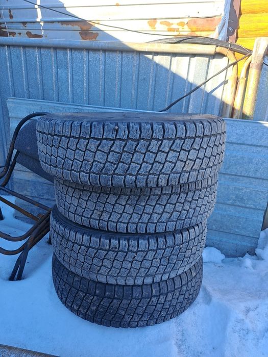 Продам резину кама 225/75/16