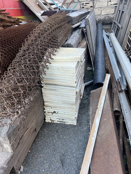 Продам бочки и мраморные плитки