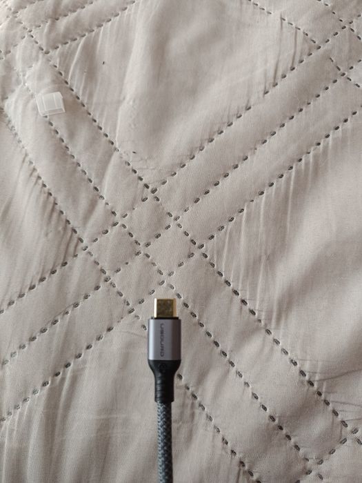 4K UHD HDTV към USB-C кабел