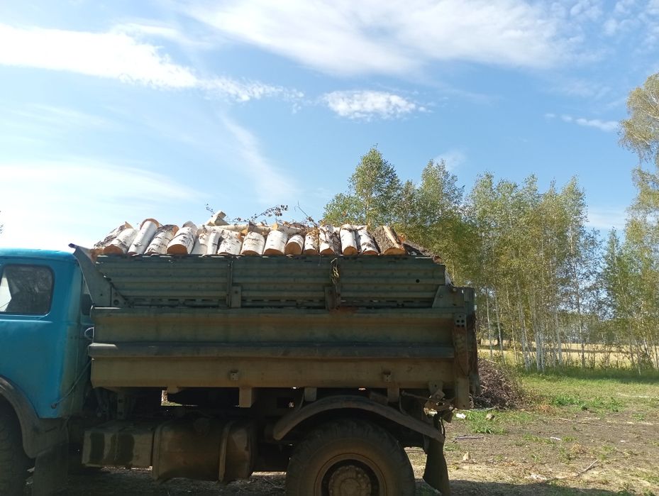 Продам дрова колотые ишвырок доставка имеется