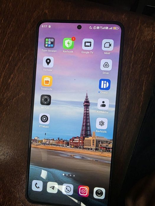 XIAOMI 12 T PRO 
umuman aybi yoʻq 
Usta koʻrmagan 
128 ga 8+8 
Xiaomi