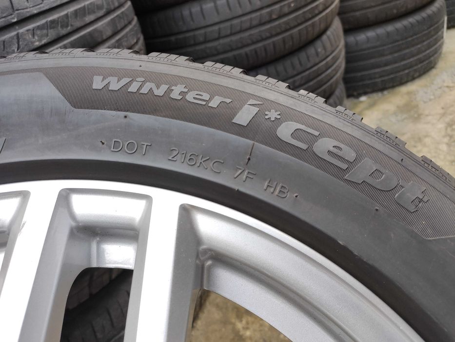 4бр Зимни гуми 225 55 17 - Hankook