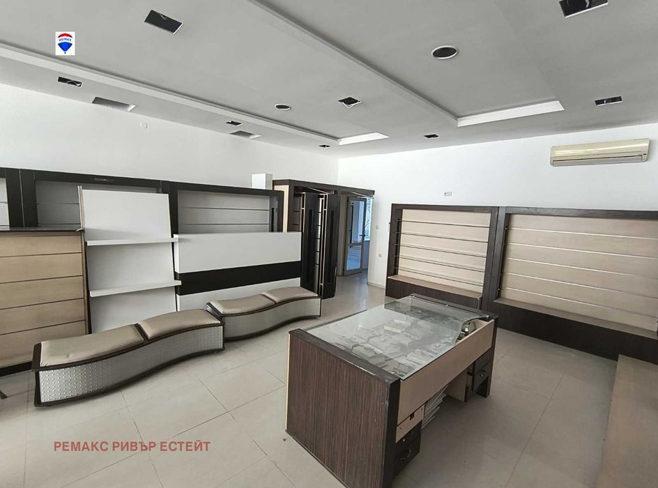 Продава се Магазин в Русе, Център - 200 кв.м за 5 €/кв.м - Снимка #8