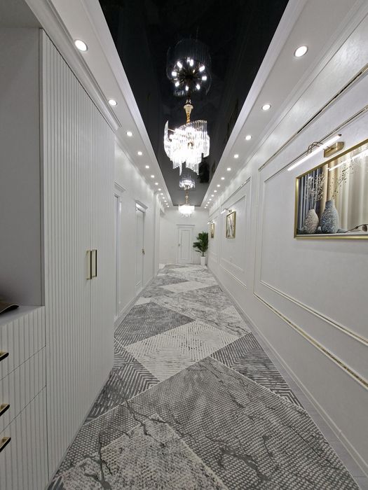 7-poliklinika ro'parasida yo'l ustida